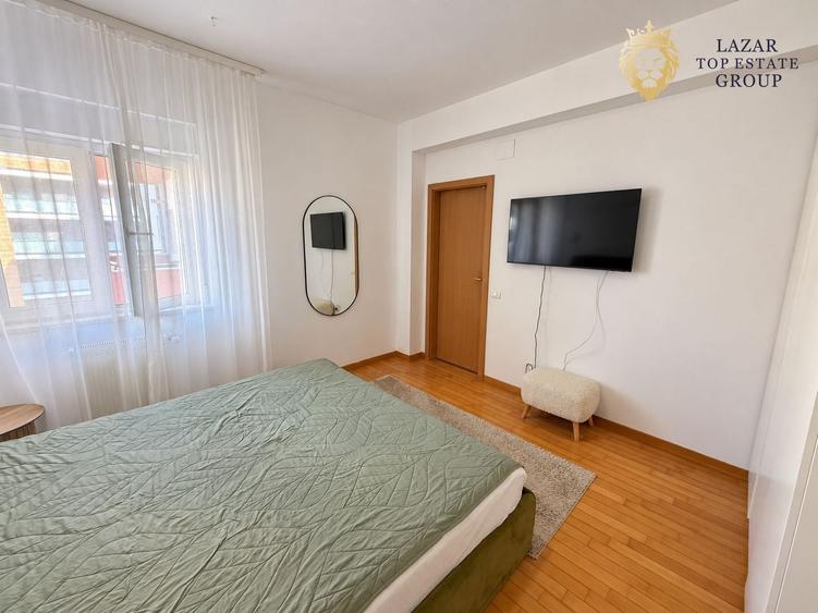 Apartament cu 3 camere decomandat, mobilat în Torontalului