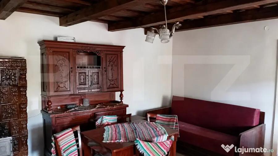 Casă cu 2 camere cu Teren 2200 Mp în Tâmpa