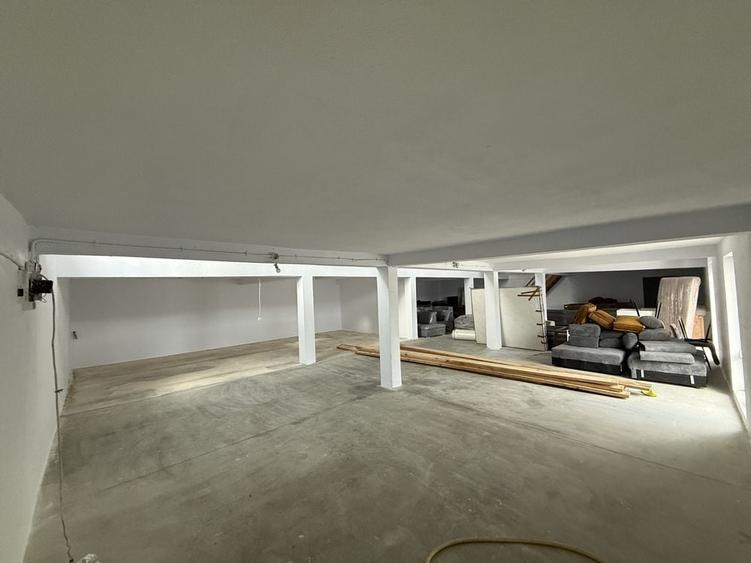 Spațiu comercial, de 350 mp, în Fălticeni