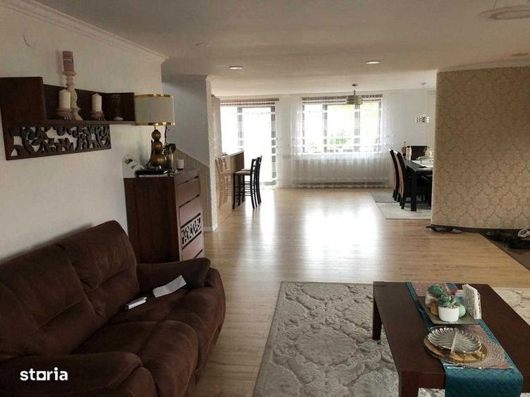 Casă cu 4 camere cu Teren 350 Mp în Central