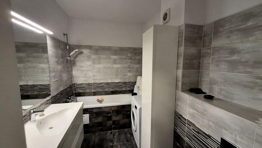 Apartament cu 2 camere decomandat, mobilat în Aviației