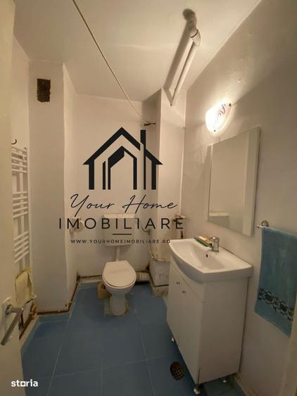 Apartament cu 4 camere decomandat în Calea București