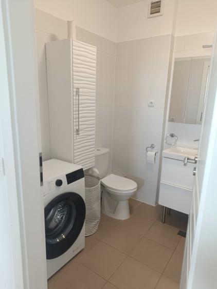 Apartament cu 2 camere semidecomandat în Lipovei
