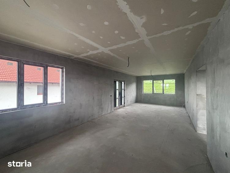 Casă cu 4 camere decomandat cu Teren 500 Mp în Sâncraiu de Mureș