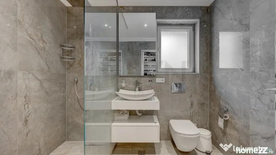 Apartament cu 4 camere decomandat în Floreasca