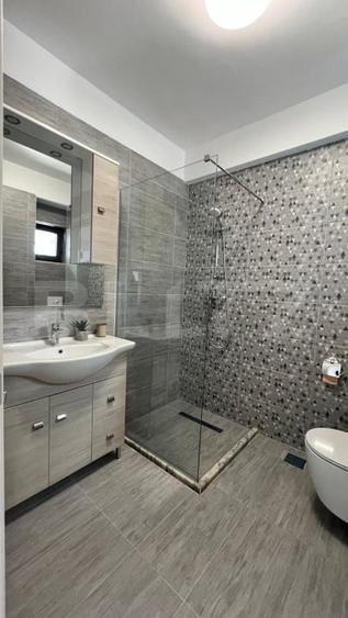 Apartament cu 2 camere decomandat, mobilat în Craiovița Nouă
