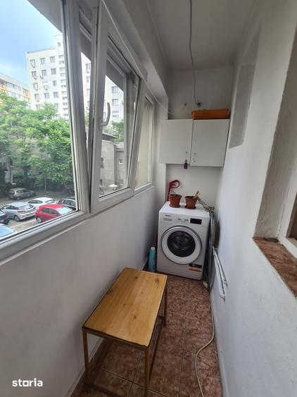 Garsonieră decomandată, mobilată în Tei