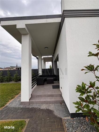 Casă cu 3 camere cu Teren 330 Mp în Central