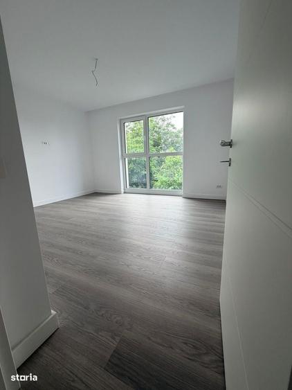 Apartament cu 3 camere decomandat în Fundeni