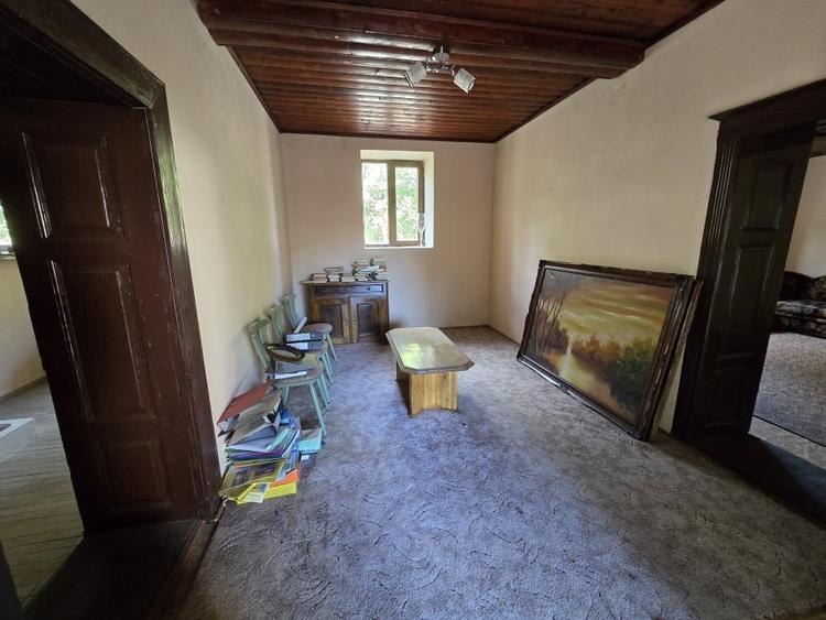 Casă individuală cu 2 camere cu Canalizare în Cenad