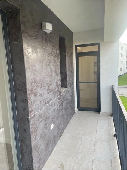 Apartament cu 2 camere decomandat în Aradului