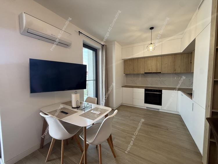 Apartament cu 2 camere semidecomandat, mobilat în Torontalului