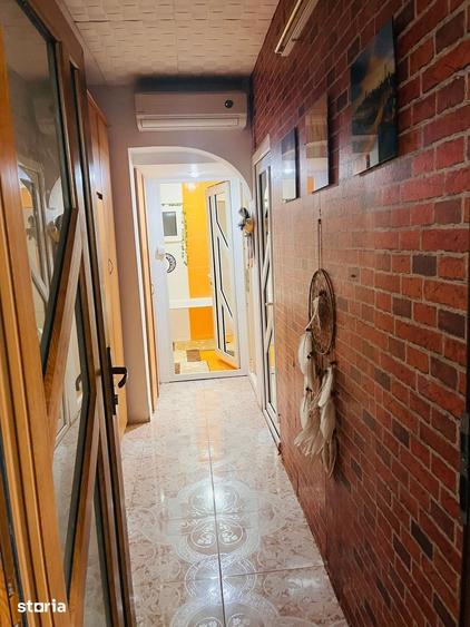 Apartament cu 2 camere în 1 Mai