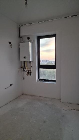 Apartament cu 3 camere decomandat în Tomis Nord