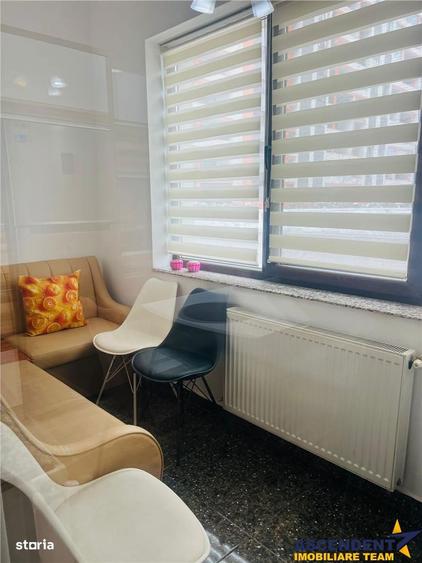 Apartament cu 3 camere, mobilat în Tractorul