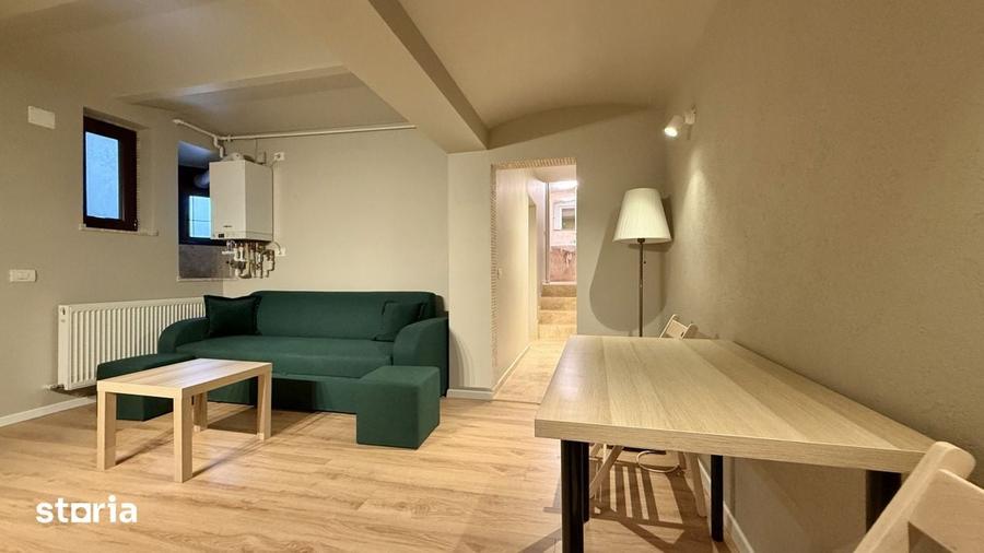 Apartament cu 2 camere semidecomandat în Victoriei