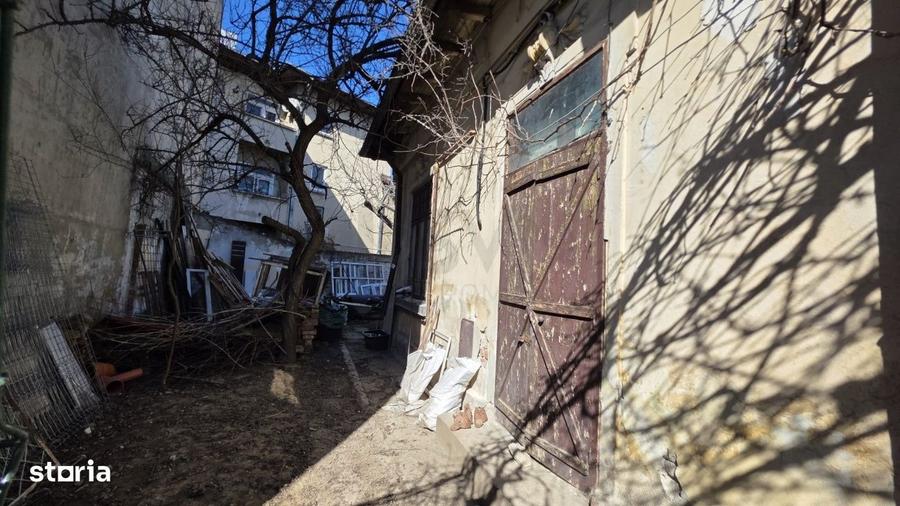 Casă cu 4 camere cu Teren 1000 Mp în Armeneasca