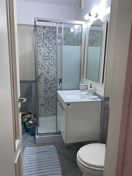 Apartament cu 4 camere decomandat, mobilat în 13 Septembrie