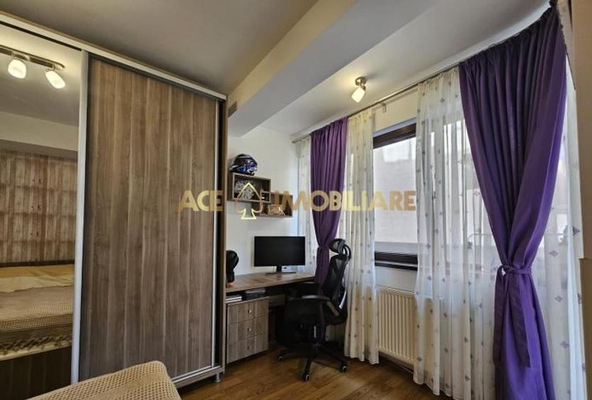 Apartament cu 3 camere decomandat, mobilat în Prelungirea Ghencea