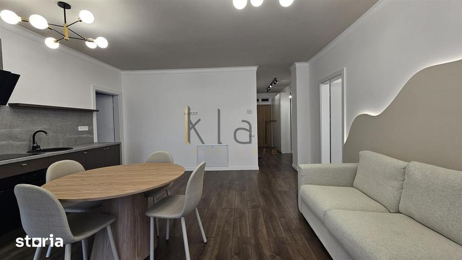 Apartament cu 3 camere semidecomandat în Florești