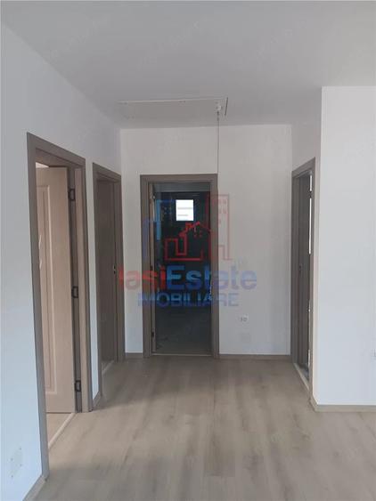 Casă cu Teren 400 Mp în Bârnova