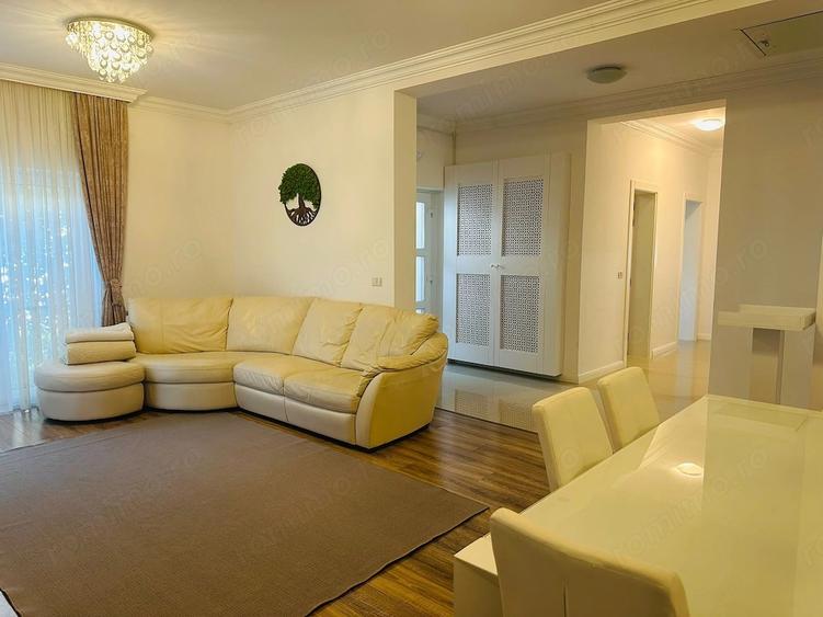 Casă cu 3 camere în Dumbrăvița