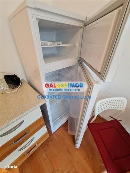 Garsonieră decomandată în Alexandru Obregia
