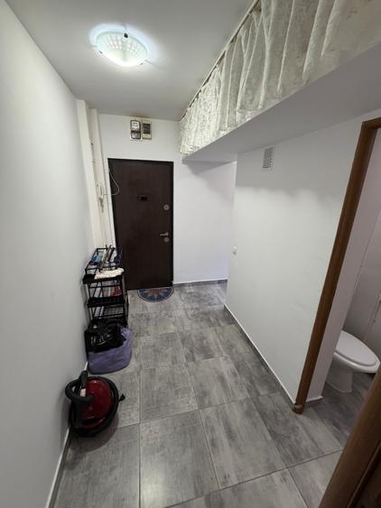 Apartament cu 2 camere nedecomandat în Dacia