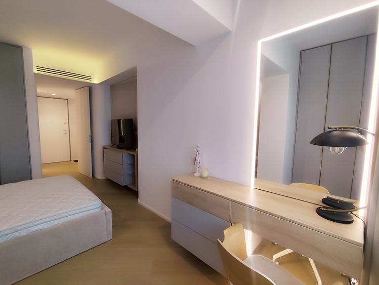Apartament cu 3 camere decomandat în Cotroceni