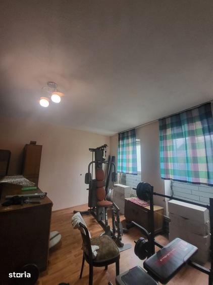 Casă cu 2 camere cu Teren 504 Mp în Central