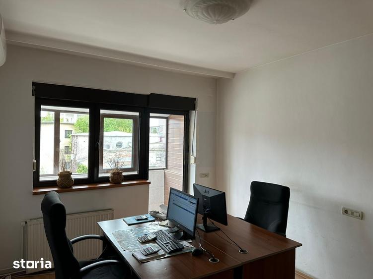 Apartament cu 4 camere decomandat, mobilat în Cotroceni