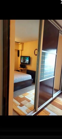 Apartament cu 2 camere decomandat în Barieră