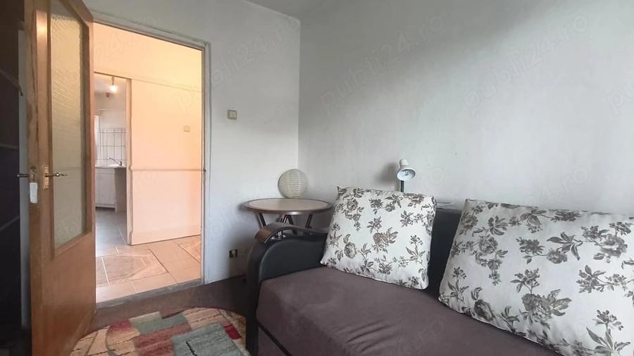 Apartament cu 4 camere decomandat în Ultracentral