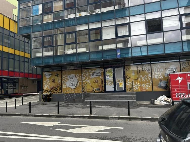 Spațiu comercial, de 538 mp, în Vlahuță