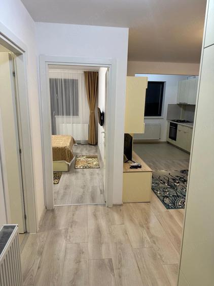 Apartament cu 2 camere semidecomandat în Titan