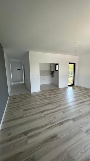 Apartament cu 2 camere semidecomandat în Găgeni