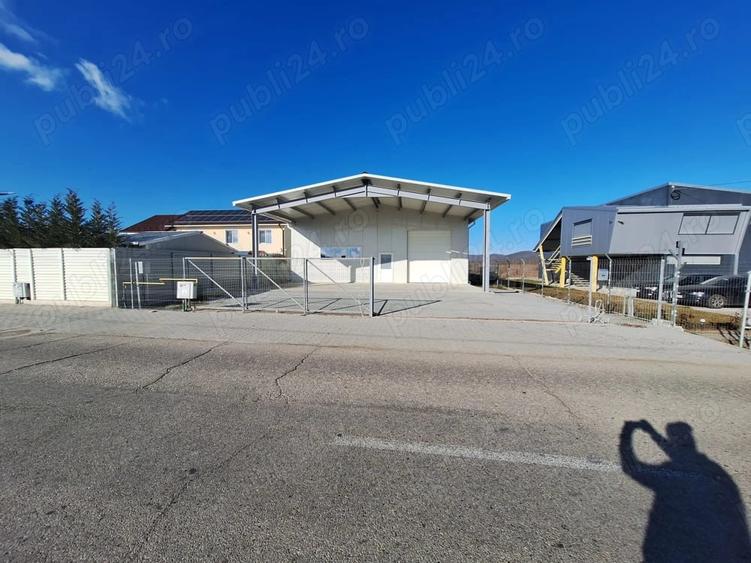 Spațiu comercial, de 216 mp, în Bascov