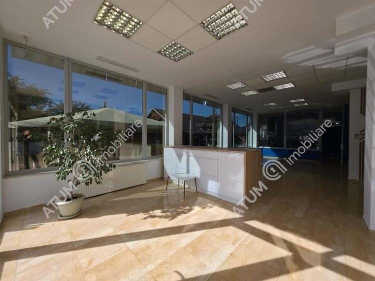 Birou, de 625 mp, în Calea Poplăcii