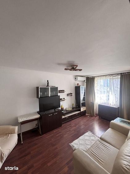 Apartament cu 2 camere decomandat, mobilat în Basarabia