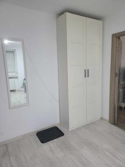 Apartament cu 2 camere semidecomandat în Cantemir