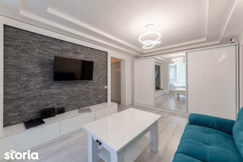 Apartament cu 3 camere, mobilat în Calea București