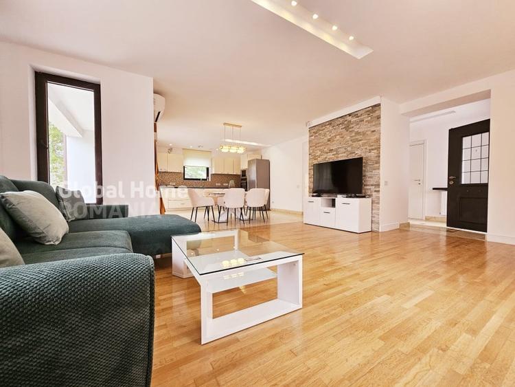 Duplex cu 7 camere cu Canalizare în Pipera