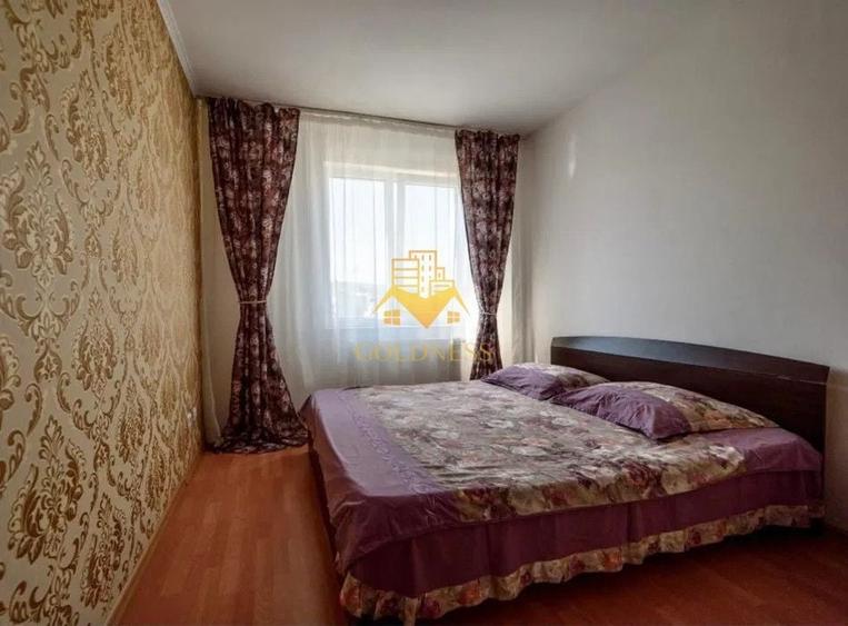 Apartament cu 3 camere semidecomandat în Calea Turzii