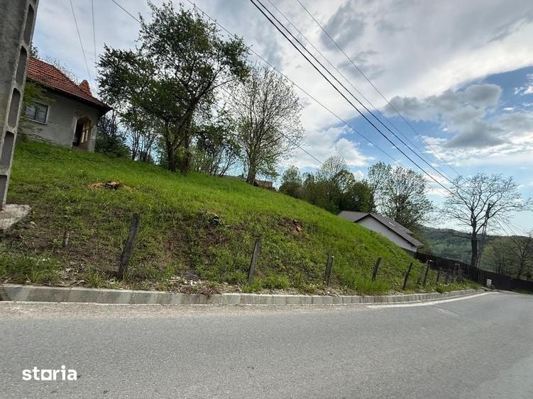 Teren si casa de vanzare , in Nistoresti - 2