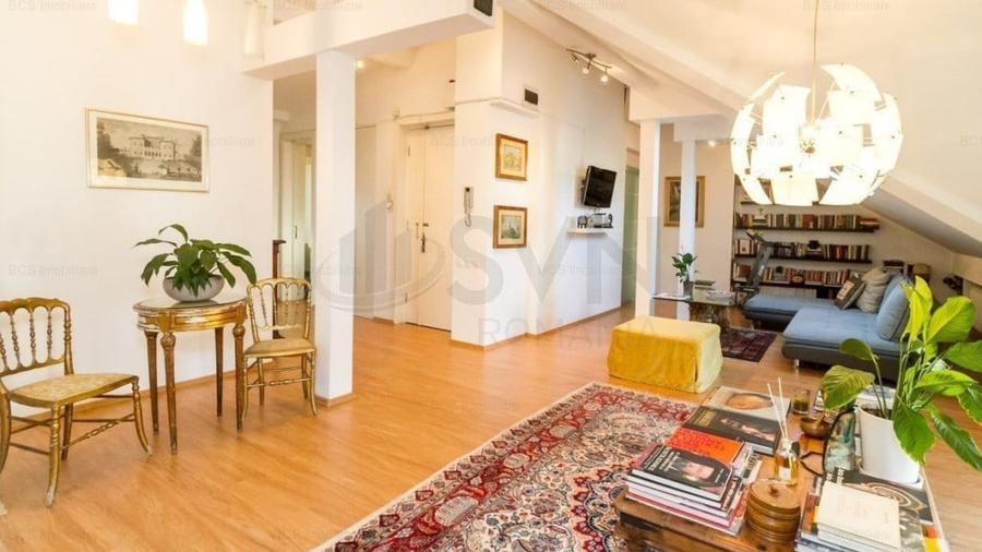 Apartament cu 2 camere semidecomandat în Universitate