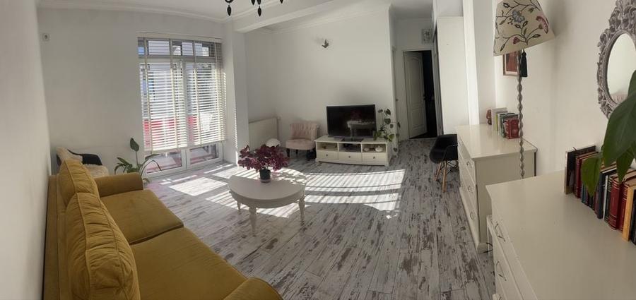 Apartament cu 2 camere semidecomandat în Zorilor