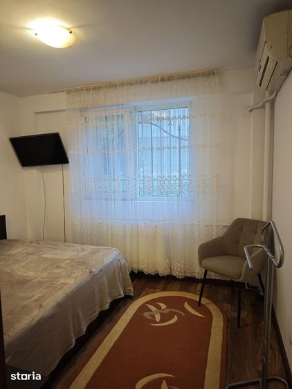 Apartament cu 3 camere, mobilat în Dămăroaia