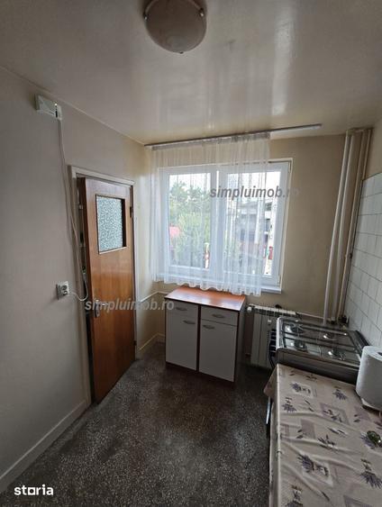 Metrou Dristor Decomandat 2 Camere etaj 1/4 - 7