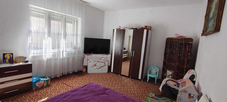 Vand casa cu 5 camere in Rasnov - 2
