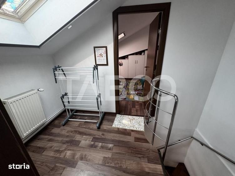 Apartament cu 4 camere semidecomandat, mobilat în Lazaret